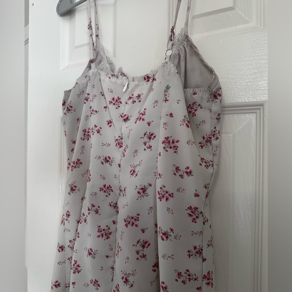 Red Floral Mini Cottage Dress With Ties in Extra Small - Picture 10 of 10